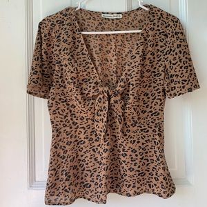 NEVER WORN A&F Cheetah Top